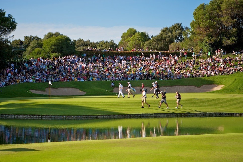 /content/dam/images/golfdigest/fullset/course-photos-for-places-to-play/Valderrama tourny photo.jpg